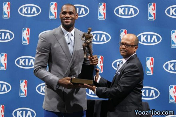 2012-13赛季NBA常规赛MVP,詹姆斯当选