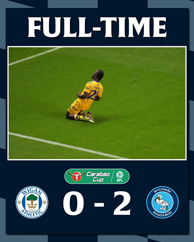 联赛杯 “伤情再现”!维冈主场边裁受伤,去年主裁曾在此遇同款状况