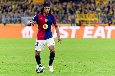 德科：曼城询价孔德？<a href=/zuqiude/barcelona/ target=_blank class=infotextkey>巴萨</a>秒回“非卖品”