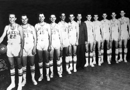 NBA编年史(1949-50):BAA升为NBA 湖人卫冕成功